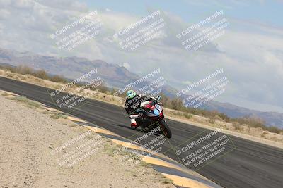 media/May-05-2025-Moto Forza (Mon) [[3c1838c5e5]]/2-B Group/Session 2 (Turn 7 Inside)/
